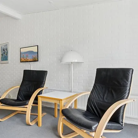 아파트 Bengta - 250m From The Sea By Interhome