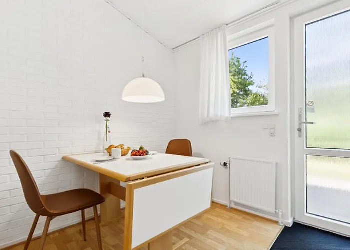 Bengta - 250m From The Sea By Interhome Apartment Neksø